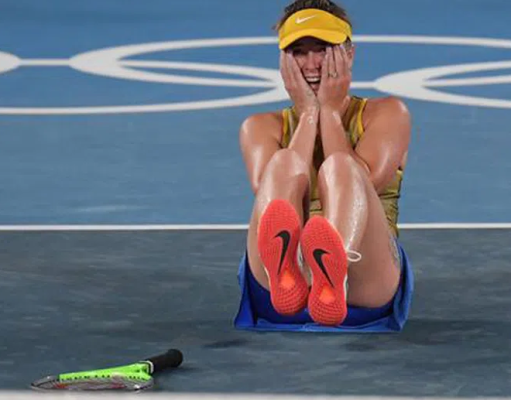 Elina Svitolina wins first medal for Ukrainian tennis